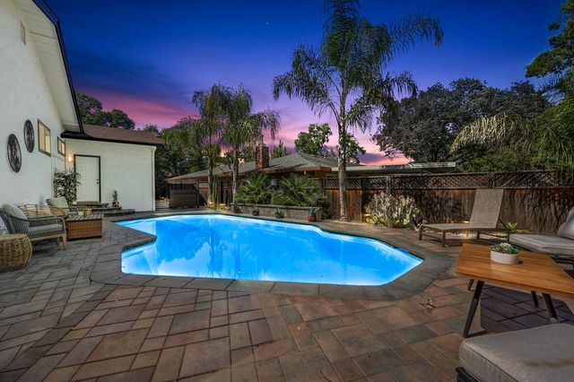 944 King James Way, El Dorado Hills, CA 95762