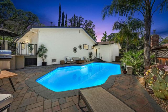 944 King James Way, El Dorado Hills, CA 95762