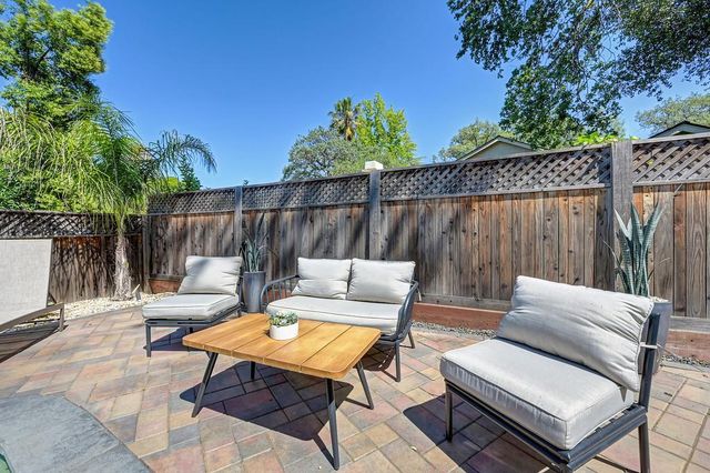 944 King James Way, El Dorado Hills, CA 95762