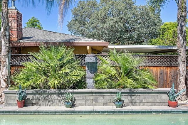 944 King James Way, El Dorado Hills, CA 95762