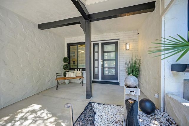 944 King James Way, El Dorado Hills, CA 95762