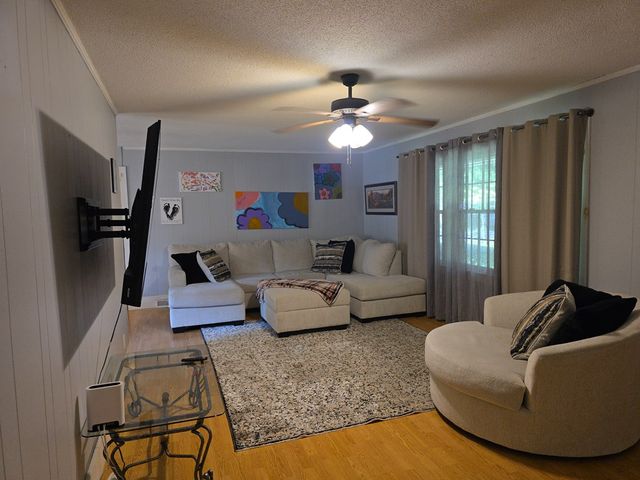 509 GI Maddox Pkwy, Chatsworth, GA 30705
