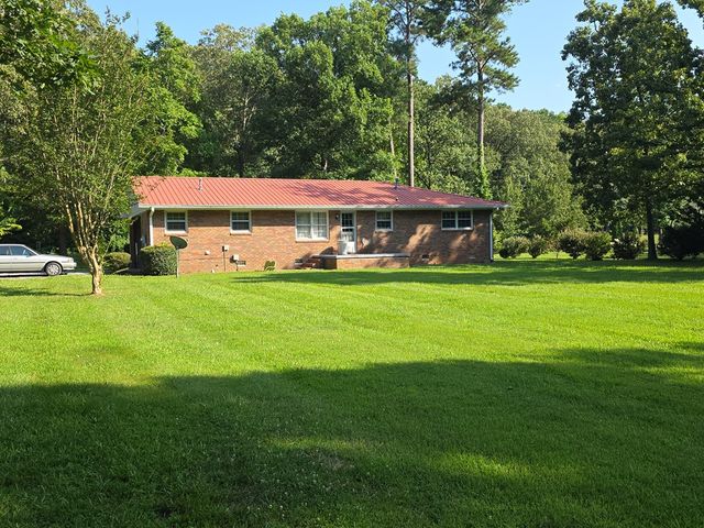 509 GI Maddox Pkwy, Chatsworth, GA 30705