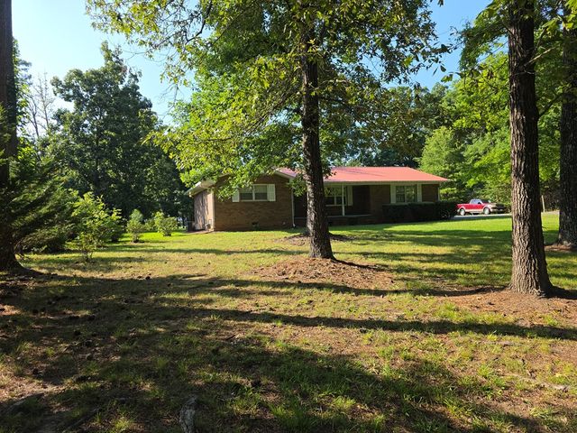 509 GI Maddox Pkwy, Chatsworth, GA 30705