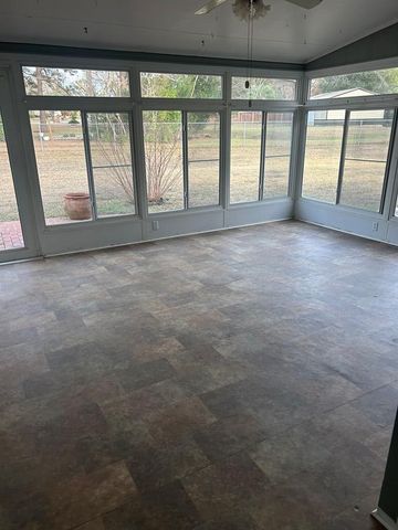 111 Roxbury Road, Dothan, AL 36305