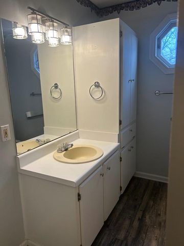 111 Roxbury Road, Dothan, AL 36305