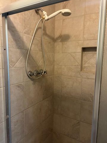 111 Roxbury Road, Dothan, AL 36305