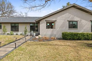 9421 Spring Hollow DR, Austin, TX 78750