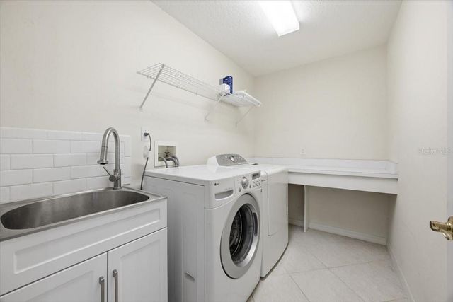 13361 MEERGATE CIRCLE, Orlando, FL 32837