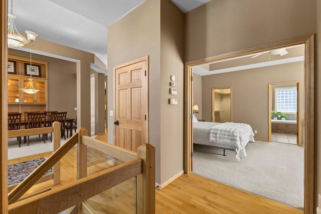 8175 Pristine Pine Trail, Eden Prairie, MN 55347