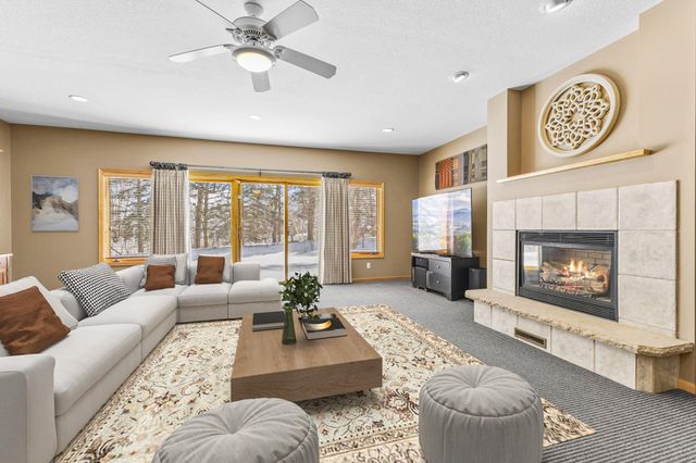 8175 Pristine Pine Trail, Eden Prairie, MN 55347