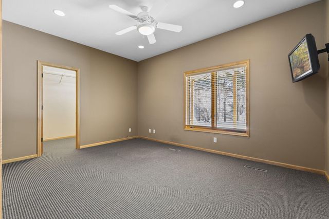 8175 Pristine Pine Trail, Eden Prairie, MN 55347