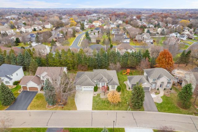 8175 Pristine Pine Trail, Eden Prairie, MN 55347