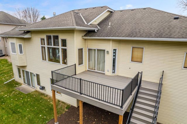 8175 Pristine Pine Trail, Eden Prairie, MN 55347