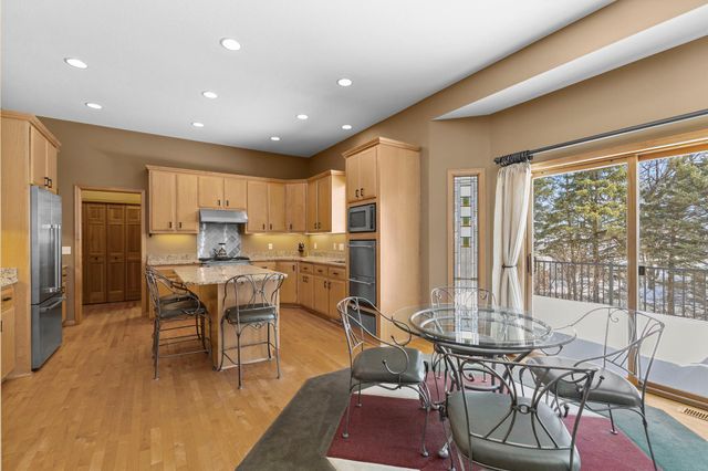 8175 Pristine Pine Trail, Eden Prairie, MN 55347