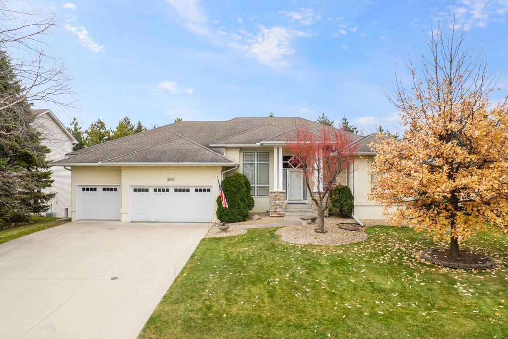 8175 Pristine Pine Trail, Eden Prairie, MN 55347