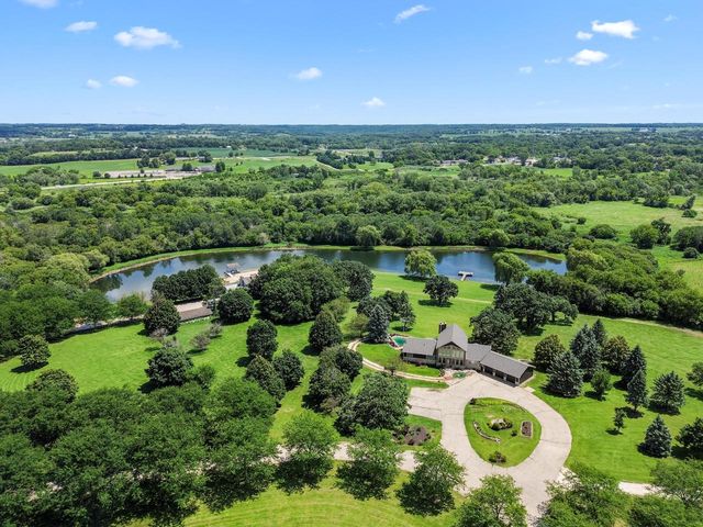 W5244 County Rd ES, Elkhorn, WI 53121