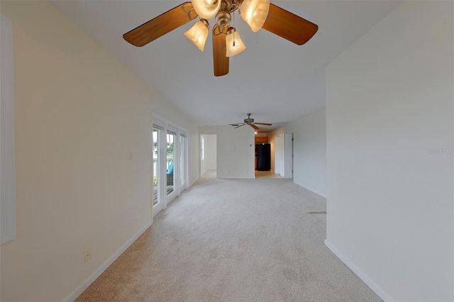 222 POMPANO DRIVE SE H, St Petersburg, FL 33705