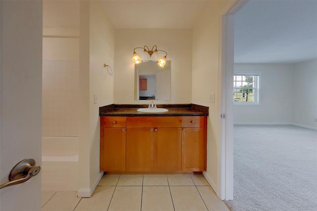 222 POMPANO DRIVE SE H, St Petersburg, FL 33705
