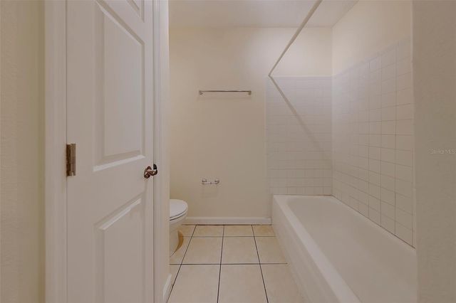 222 POMPANO DRIVE SE H, St Petersburg, FL 33705