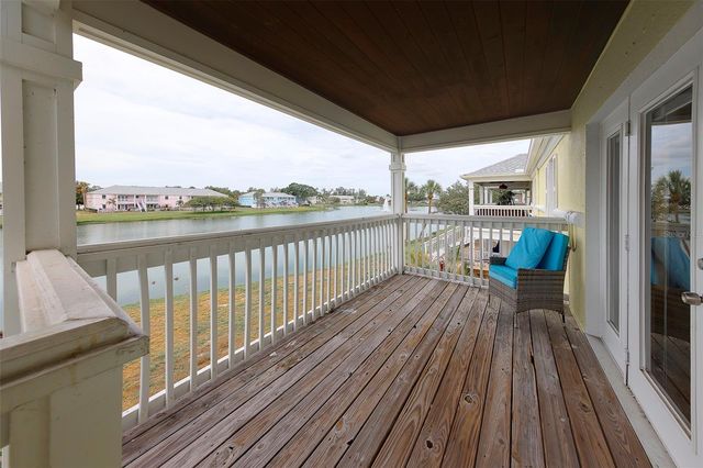 222 POMPANO DRIVE SE H, St Petersburg, FL 33705