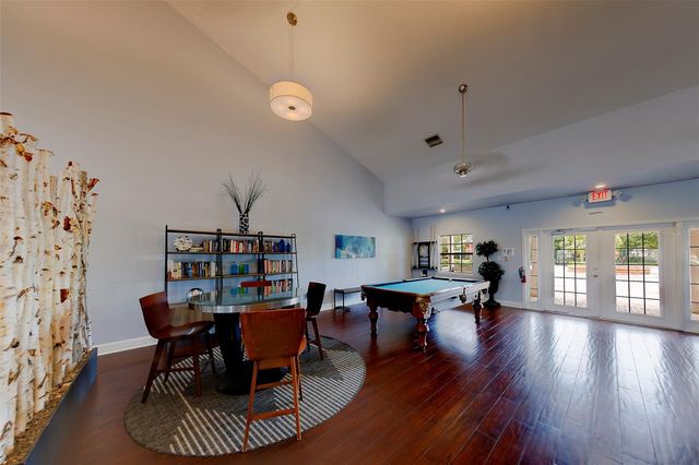 222 POMPANO DRIVE SE H, St Petersburg, FL 33705