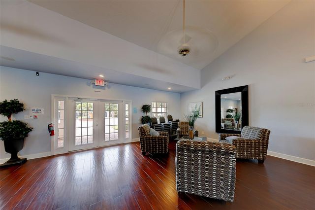 222 POMPANO DRIVE SE H, St Petersburg, FL 33705