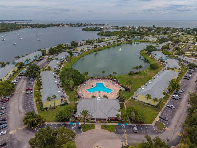 222 POMPANO DRIVE SE H, St Petersburg, FL 33705