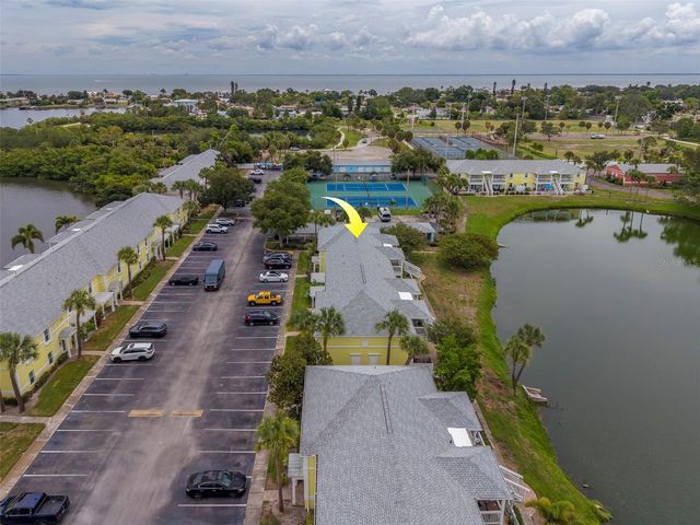 222 POMPANO DRIVE SE H, St Petersburg, FL 33705