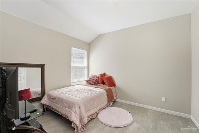 304 S Paseo Del Rey Street, Mission, TX 78572