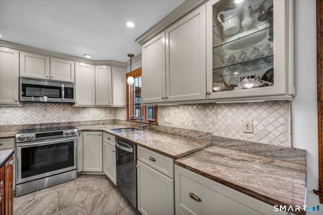 773 Devonwood Drive, Cheshire, CT 06410