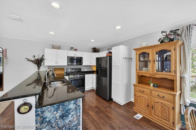 3980 Ben Hur Drive, Brighton, MI 48114