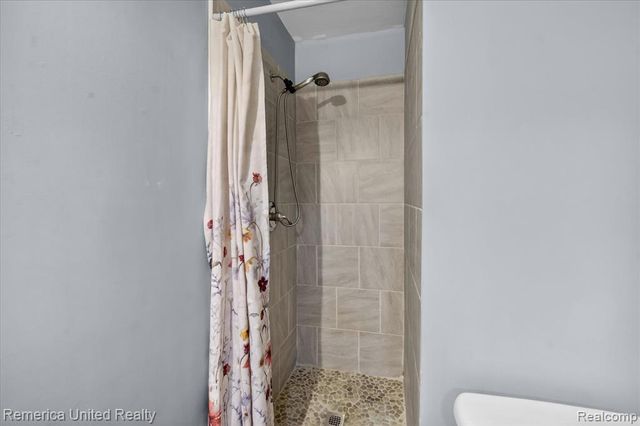 3980 Ben Hur Drive, Brighton, MI 48114