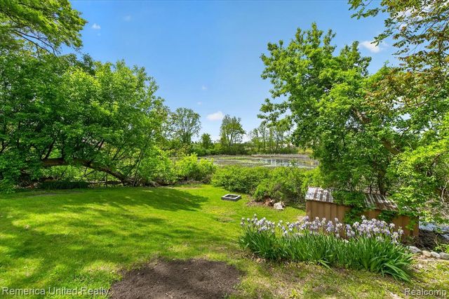 3980 Ben Hur Drive, Brighton, MI 48114