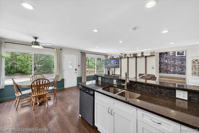 3980 Ben Hur Drive, Brighton, MI 48114