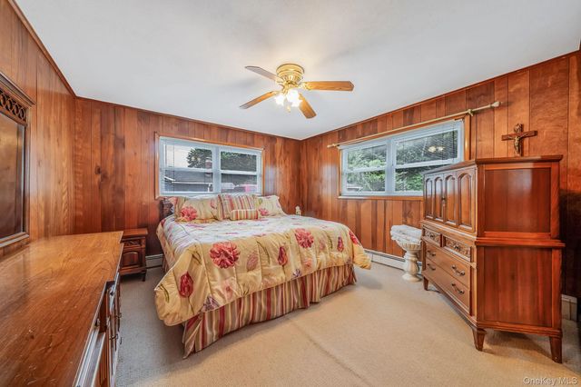 1 E Jackwill Road, East Patchogue, NY 11772