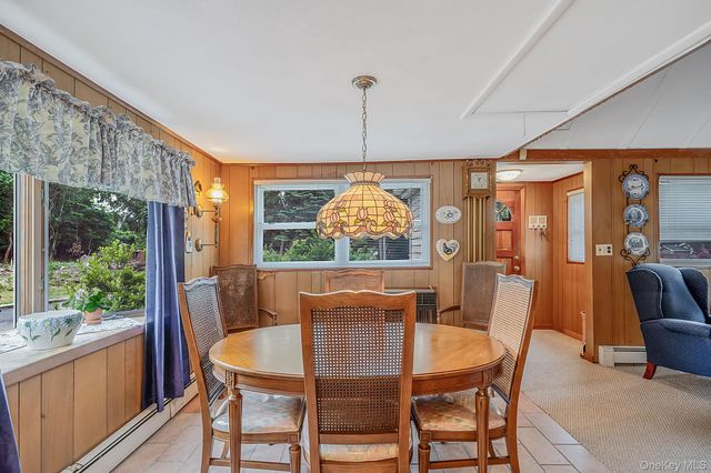 1 E Jackwill Road, East Patchogue, NY 11772