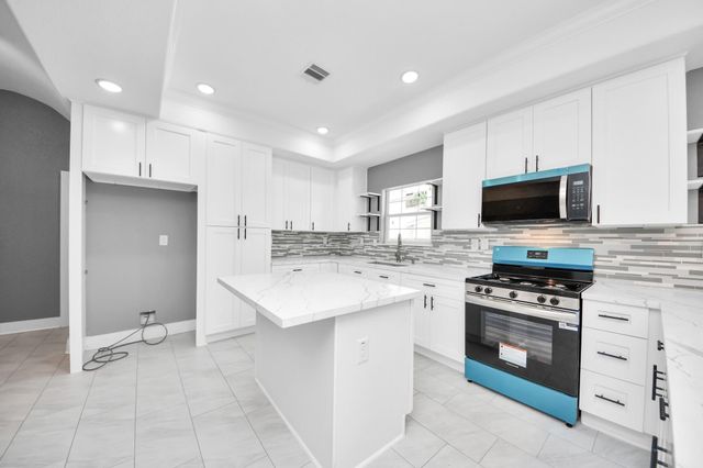 7010 Kernel Street, Houston, TX 77087