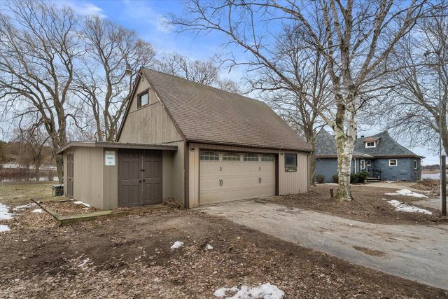 4804 County Highway VV, Two Rivers, WI 54241