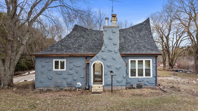 4804 County Highway VV, Two Rivers, WI 54241