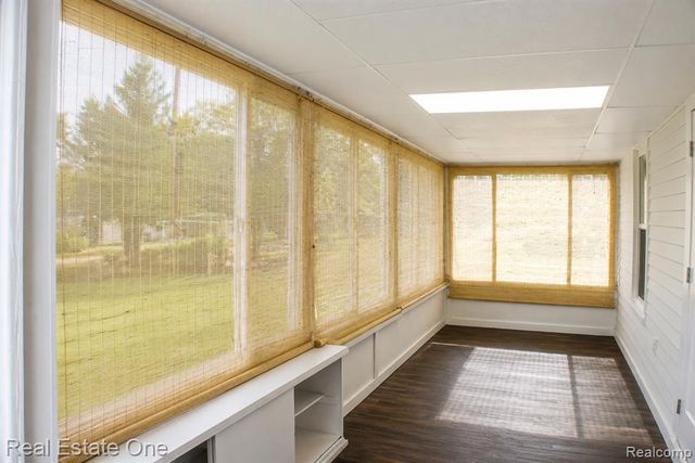 18475 Hazelwood Street, Roseville, MI 48066