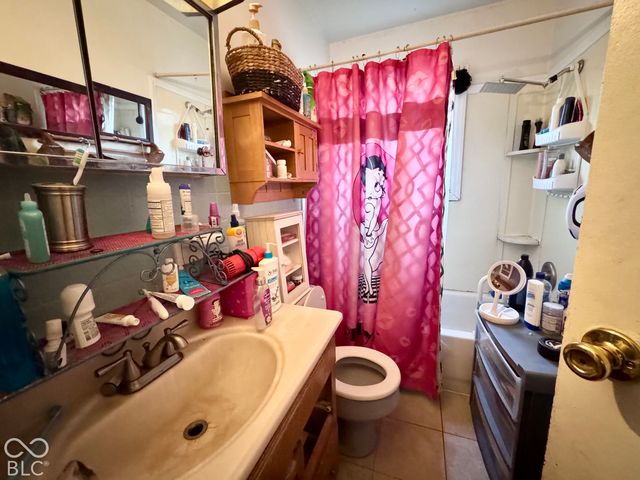 1902 N Linwood Avenue, Indianapolis, IN 46218