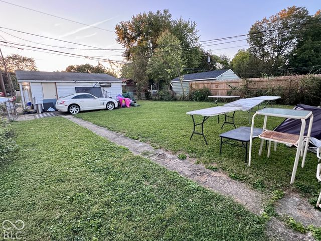 1902 N Linwood Avenue, Indianapolis, IN 46218