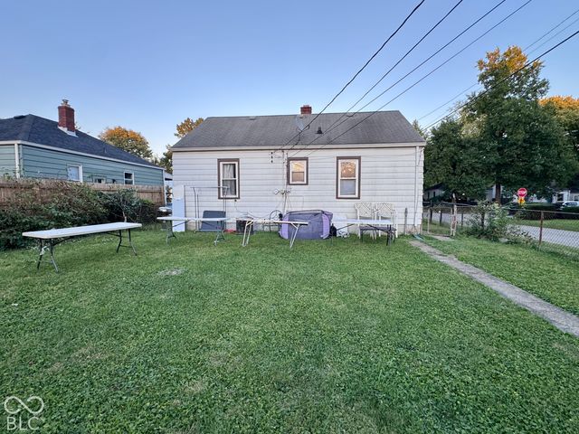1902 N Linwood Avenue, Indianapolis, IN 46218