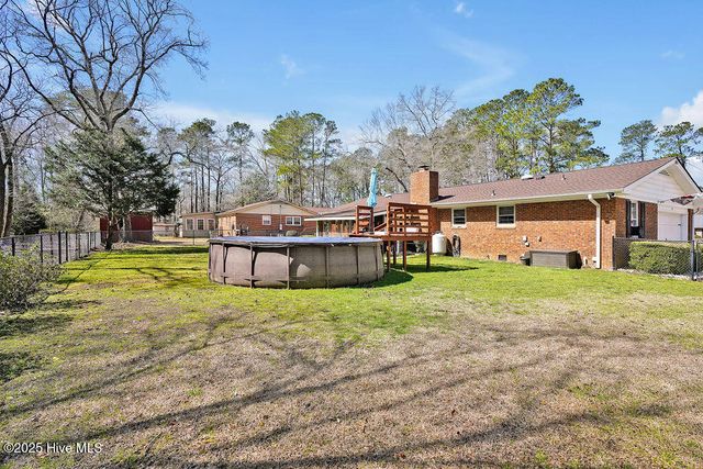 361 Country Club Road, Whiteville, NC 28472