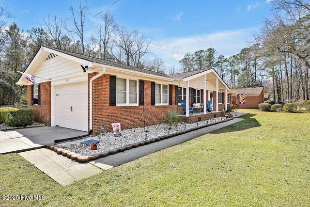 361 Country Club Road, Whiteville, NC 28472