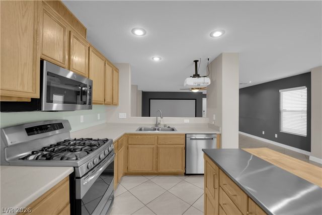 4920 Shady Rim Court, Las Vegas, NV 89131