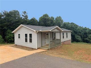 142 Burns Hill Road, Liberty, SC 29657