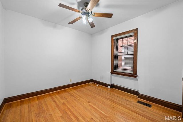 3927 Childress Avenue, St Louis, MO 63109