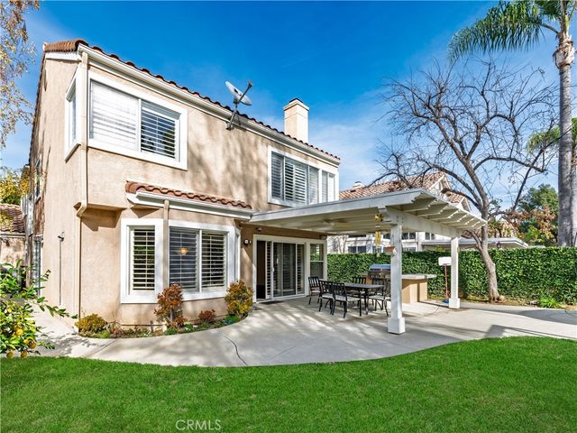 24716 Calle Altamira, Calabasas, CA 91302